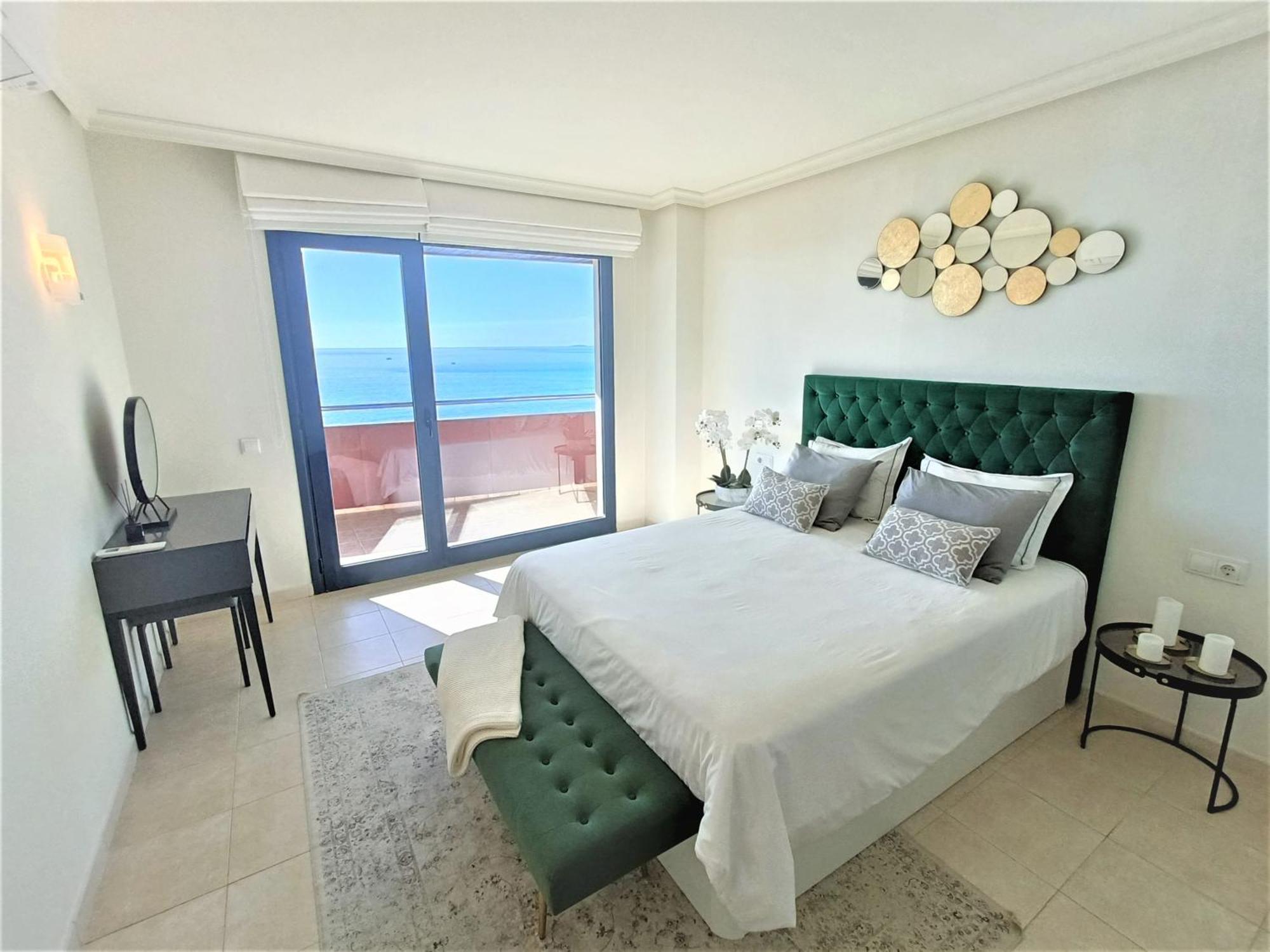 Luxury Los Gigantes Apartment Puerto de Santiago  Exterior photo