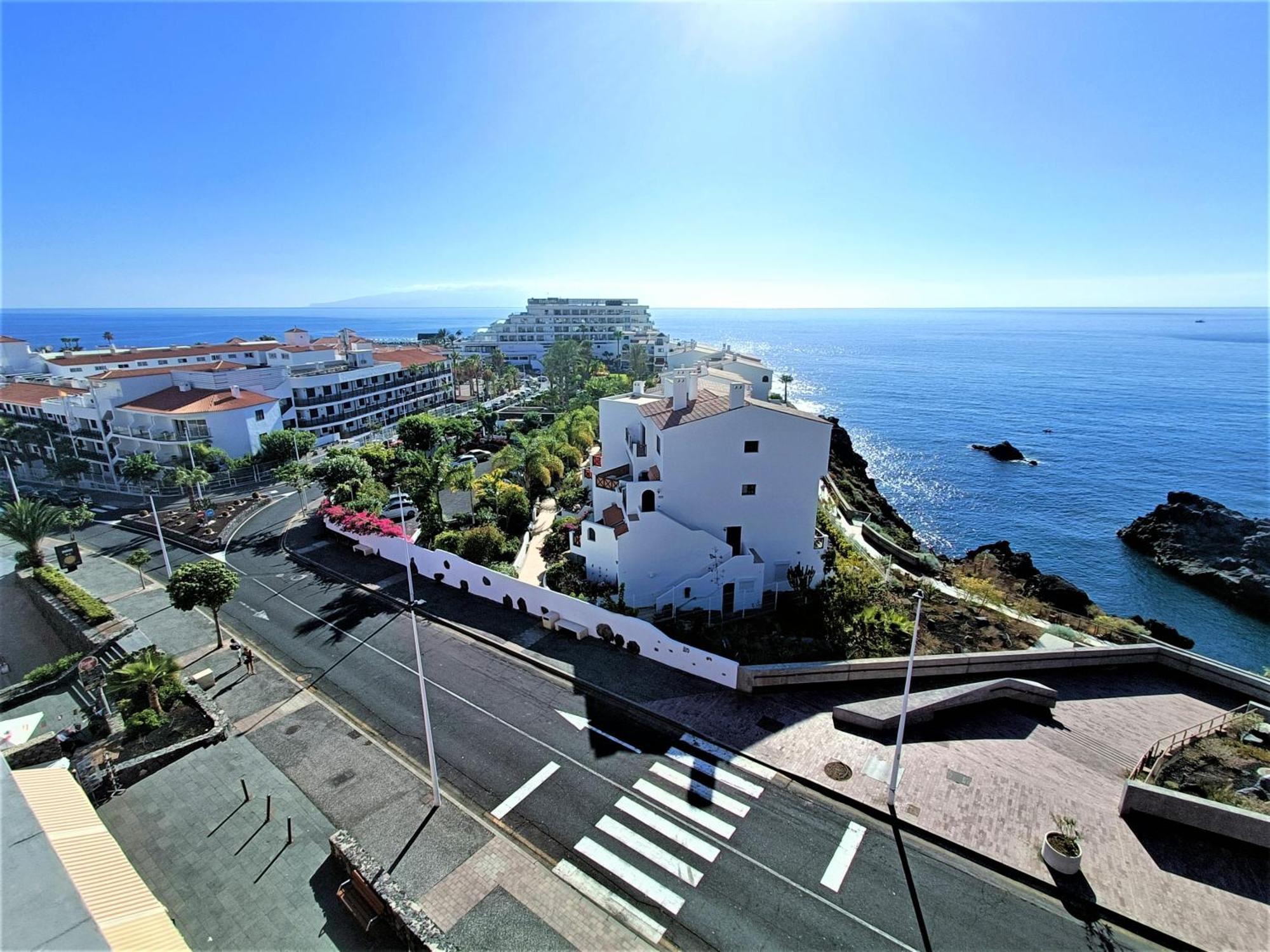 Luxury Los Gigantes Apartment Puerto de Santiago  Exterior photo